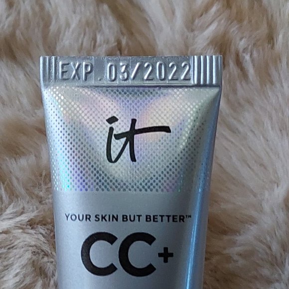 IT Cosmetics CC+ Cream + IT Confidence Lotion Set- Light - Picture 4 of 4